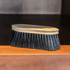 Grooming Deluxe Classic Medium Hard šepetys