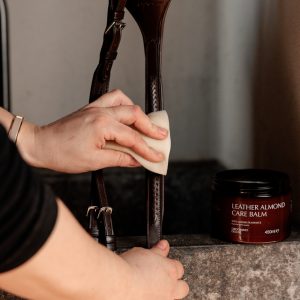 Alternative view of Grooming Deluxe balzamas odai Almond
